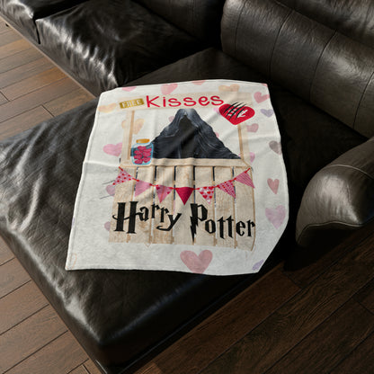 Free Kisses Polyester Blanket